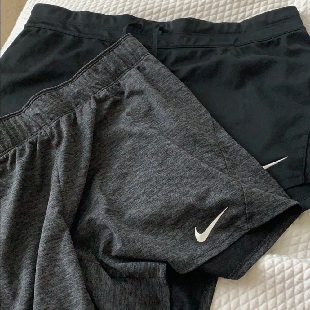 Nike short